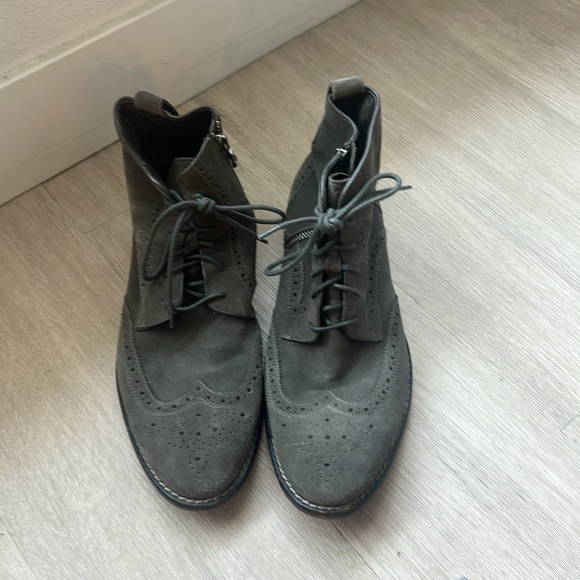 John Varvatos Suede Leather Gray Boots Size 10 Men